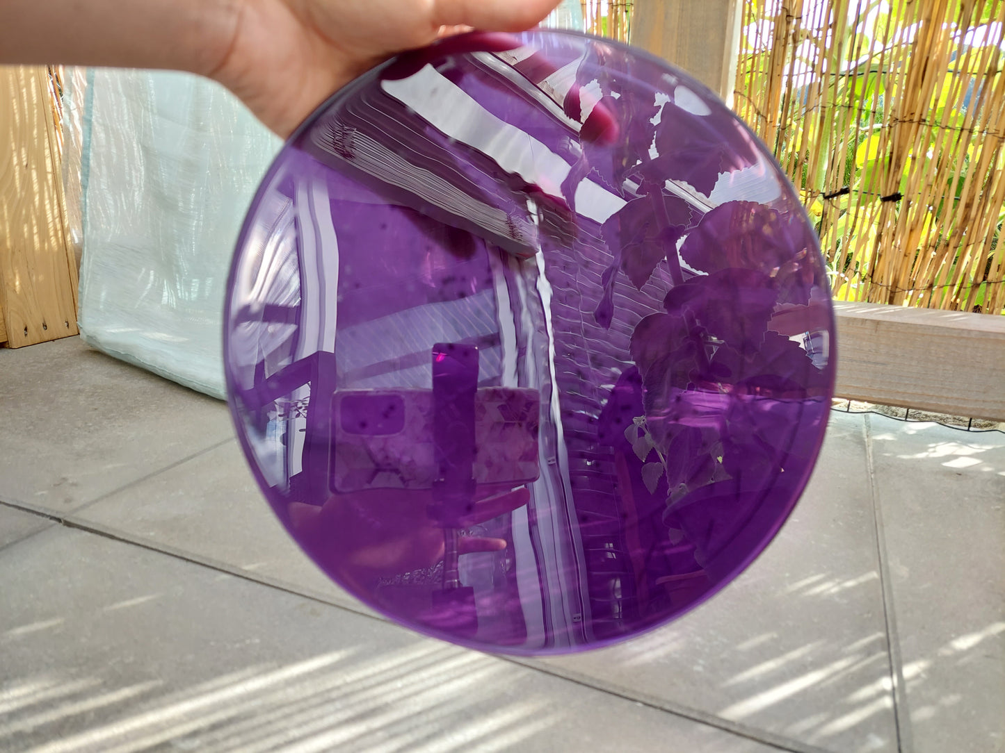 Vegvísir dunkelviolett glitzernd